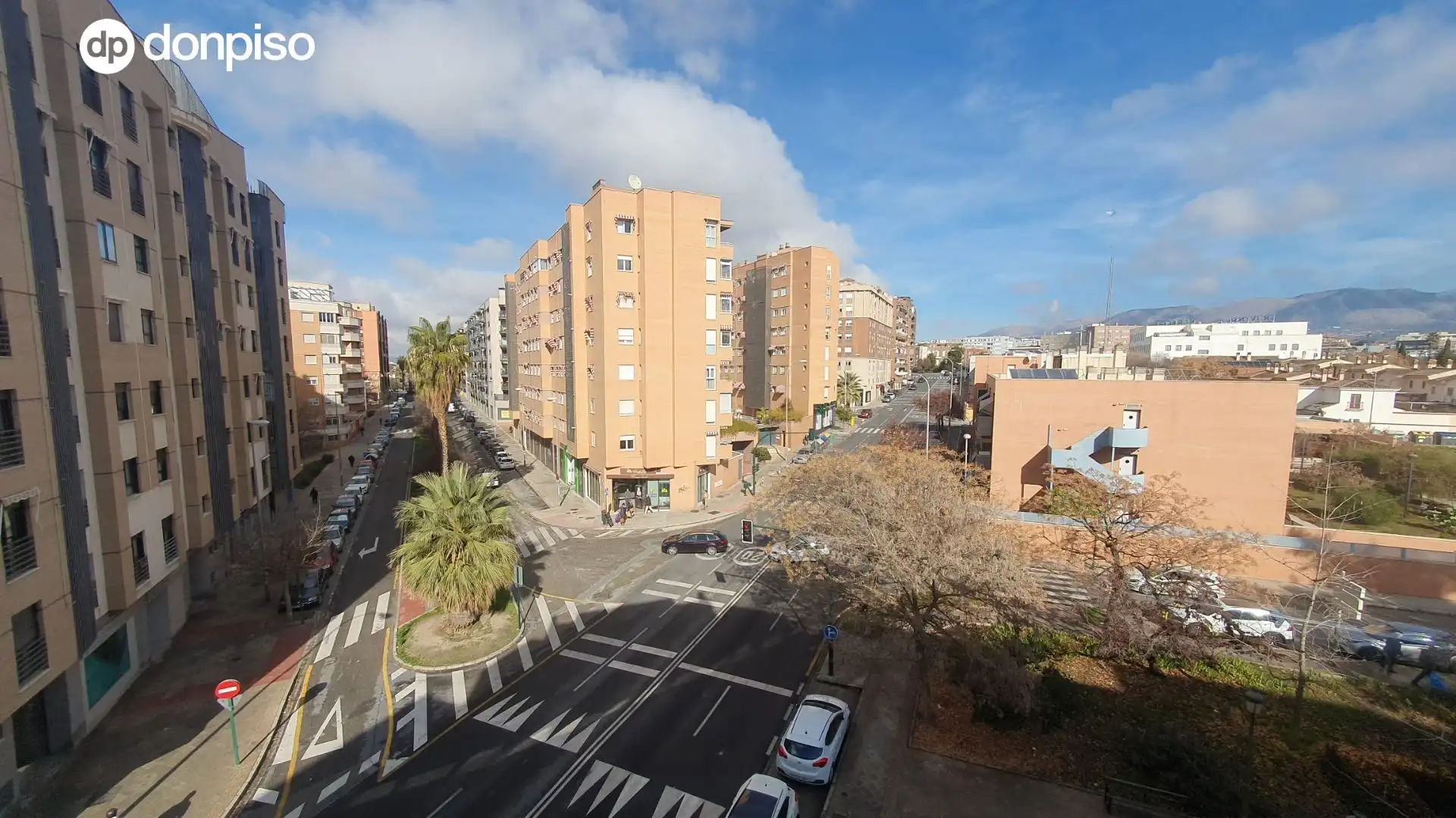 Exterior view of Flat for rent in Granada  with Air Conditioner, Heating and Terrace