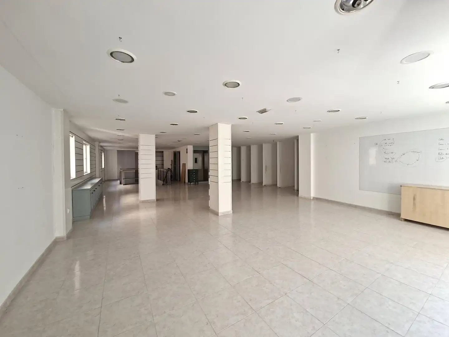Gewerbefläche zum Verkauf in Calle Calle Arapiles 7, imagen 30