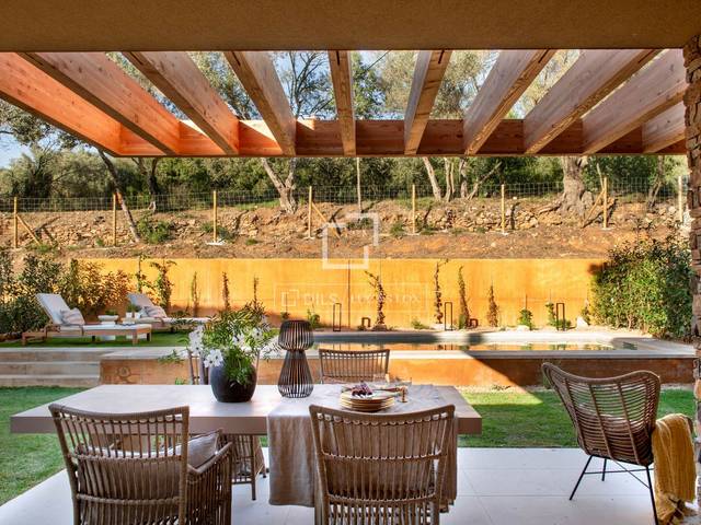 Casa-chalet en Venta en Regencós