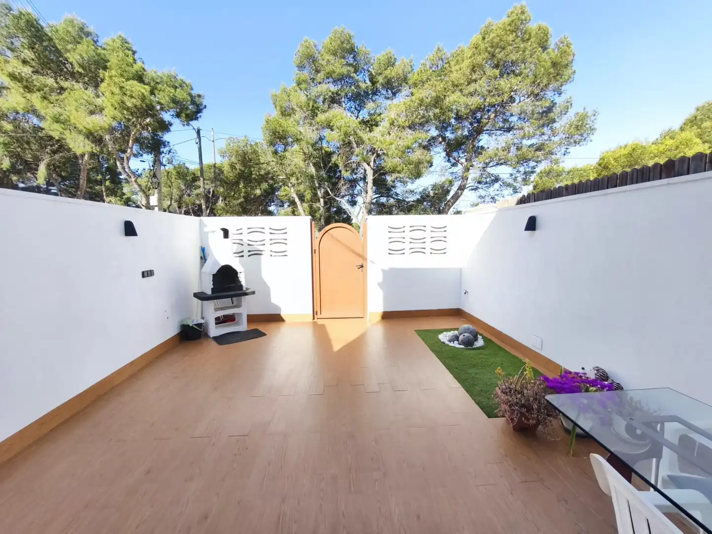 Jardí de Casa adosada en venda en Salou amb Aire condicionat, Calefacció i Jardí privat