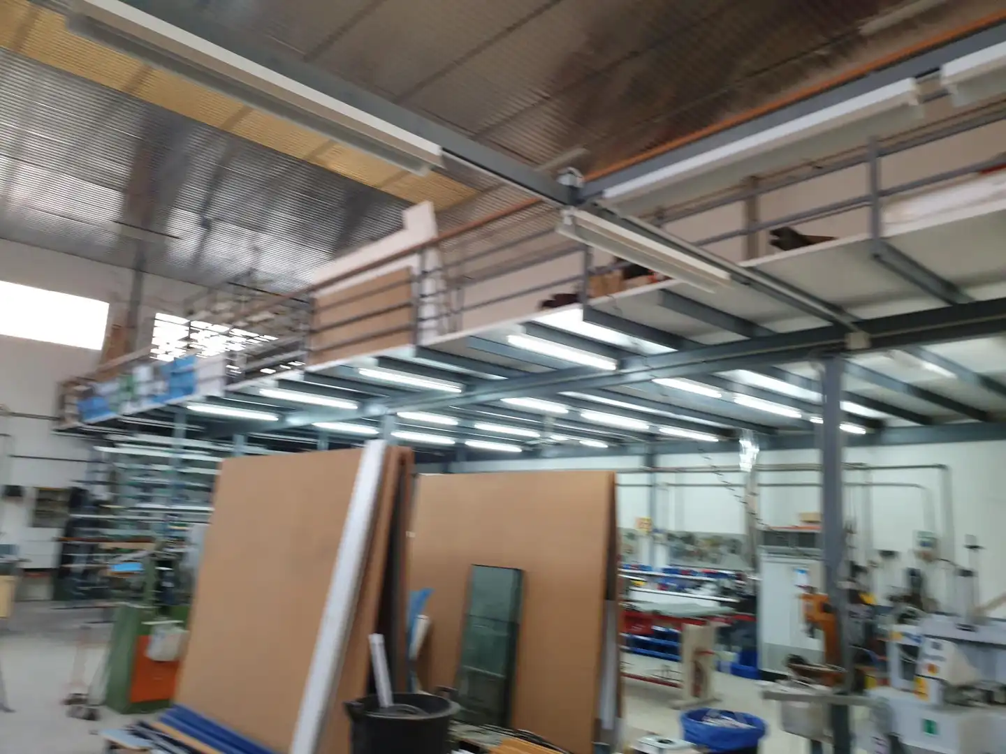 Nau industrial de lloguer en Elda