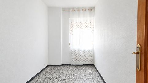 Foto 4 de Pis en venda a Petrer, Alicante