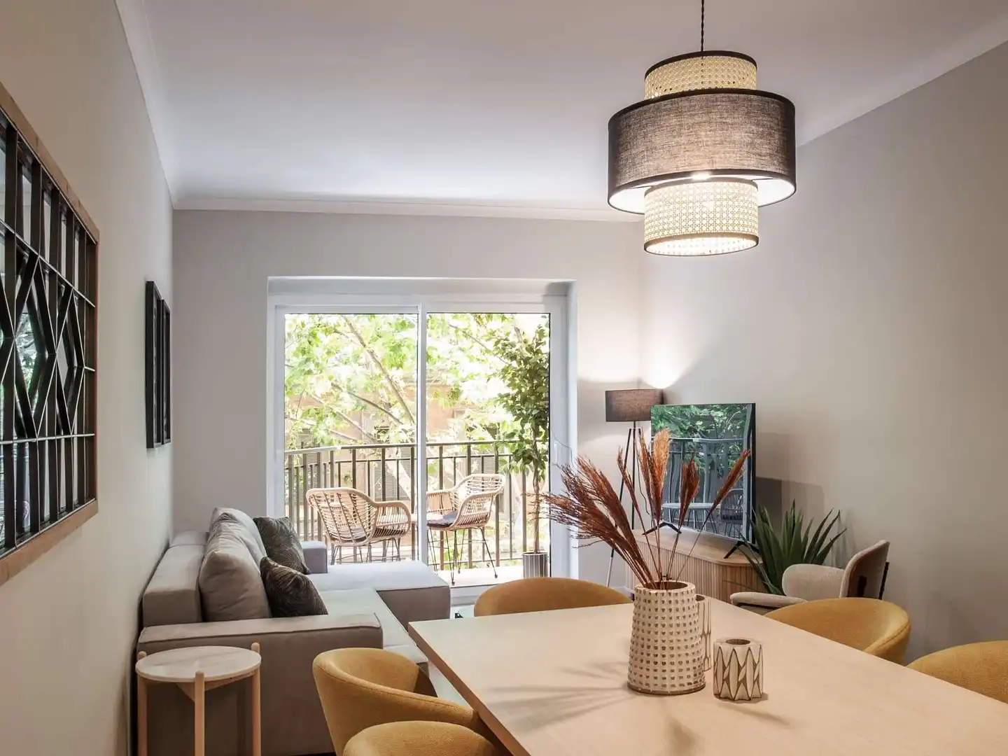 Wohnzimmer von Wohnungen zur untervermieten in  Barcelona Capital mit Klimaanlage, Terrasse und Möbliert