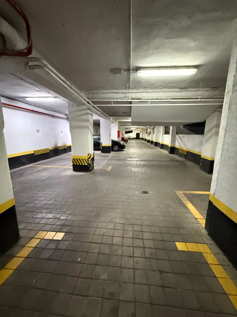 Parking de Trastero en venta en Madrid