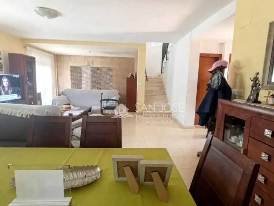Chalet con piscina en venta en Monforte del Cid, imagen 3
