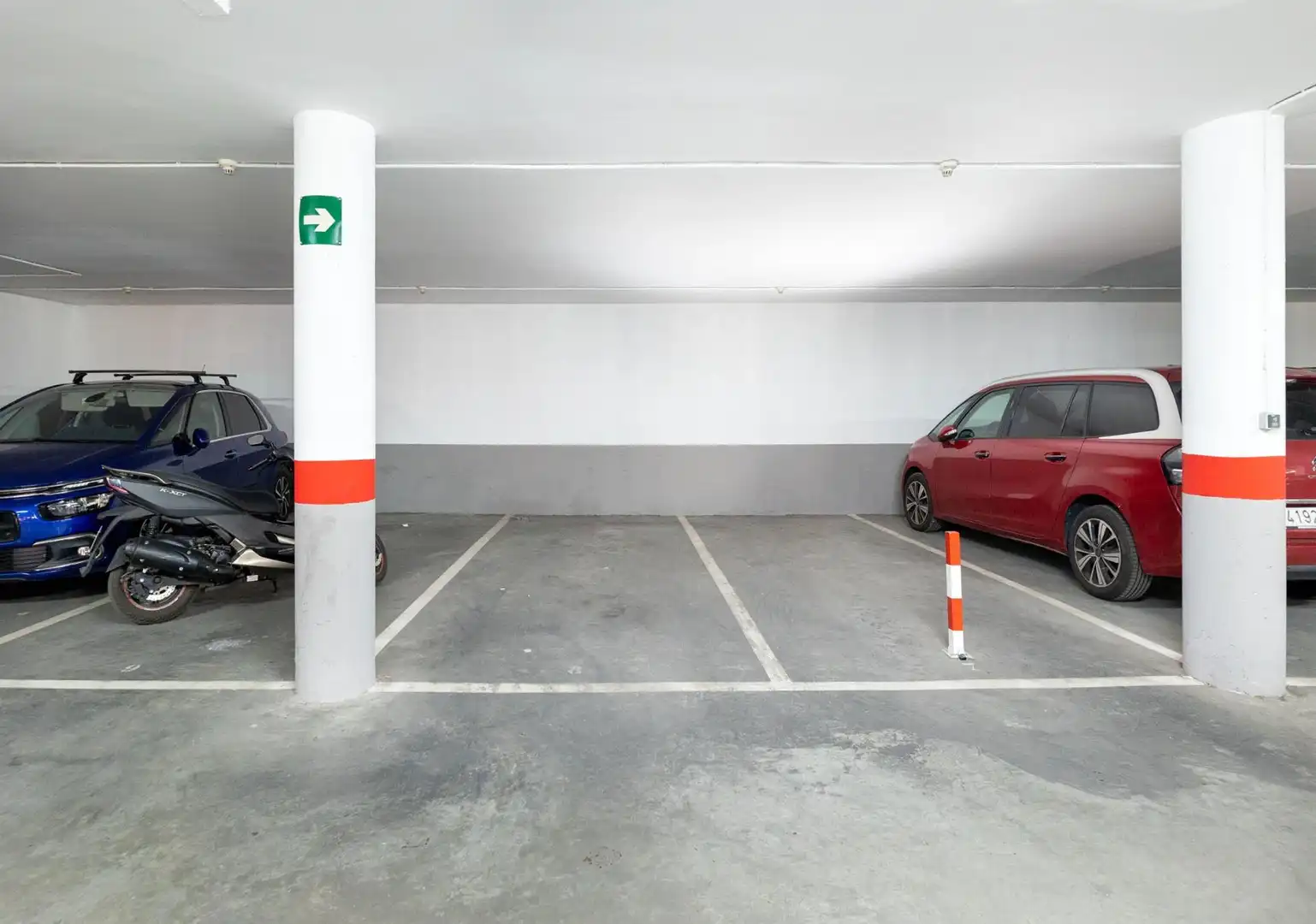 Parking de Ático en venta en Monachil con Aire acondicionado, Calefacción y Terraza