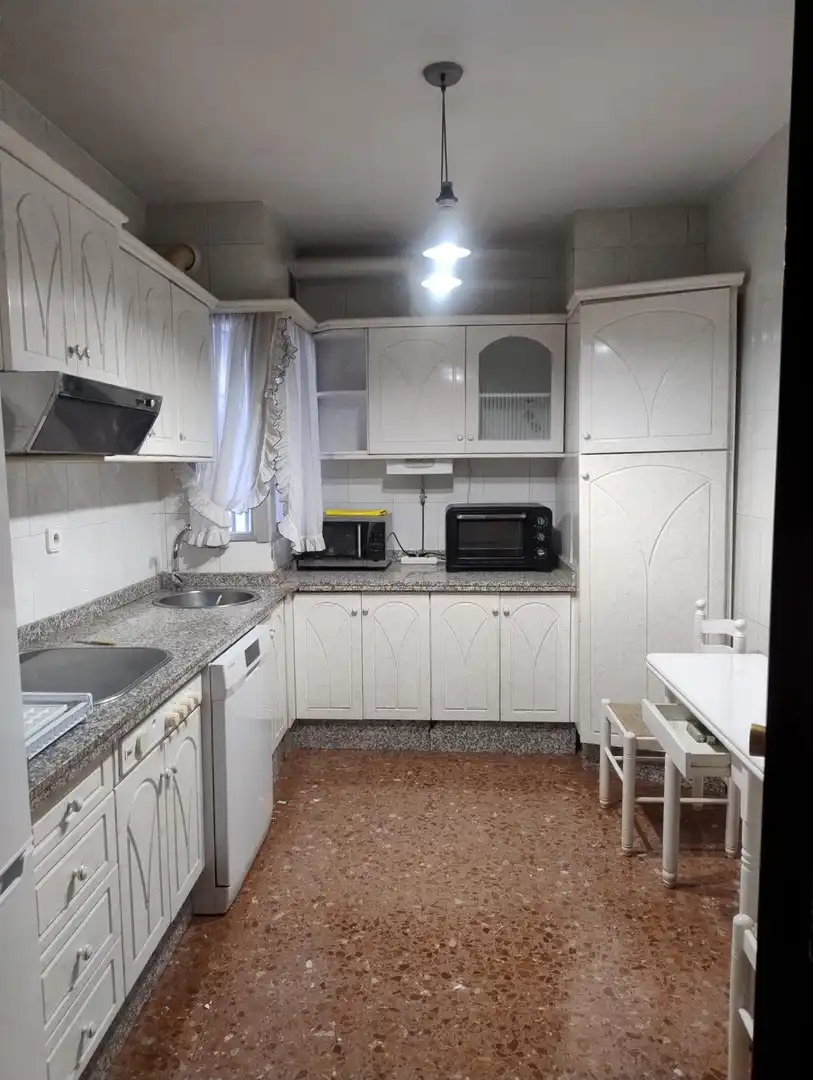 Kitchen of Flat for rent in Córdoba  with Air Conditioner, Terrace and Furnished