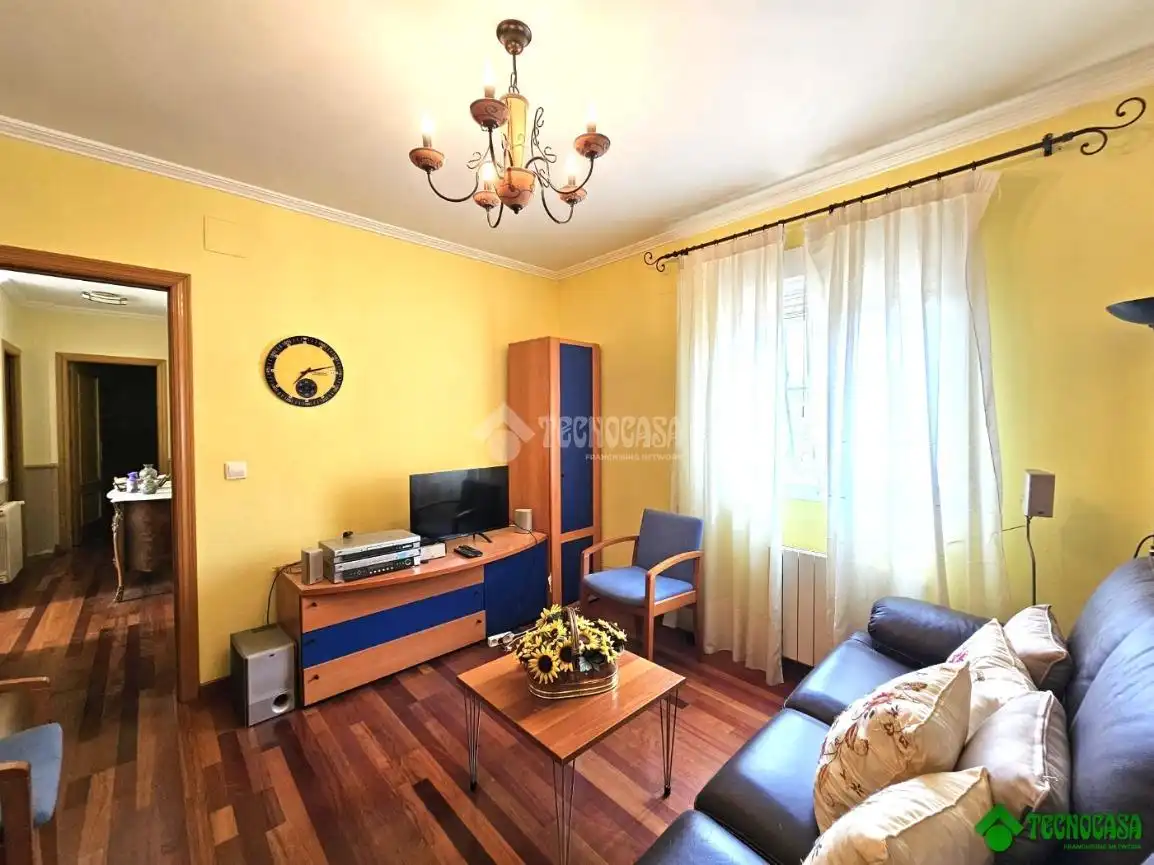 Casa adosada en venta en Pedanías - Extrarradio