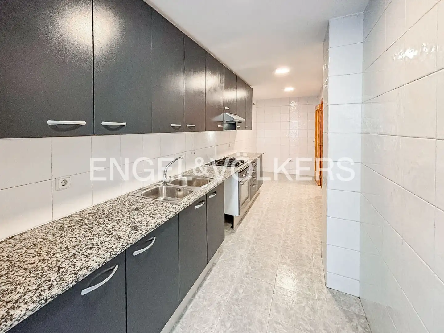 Cocina de Piso de alquiler en Sant Feliu de Llobregat con Aire acondicionado, Calefacción y Parquet