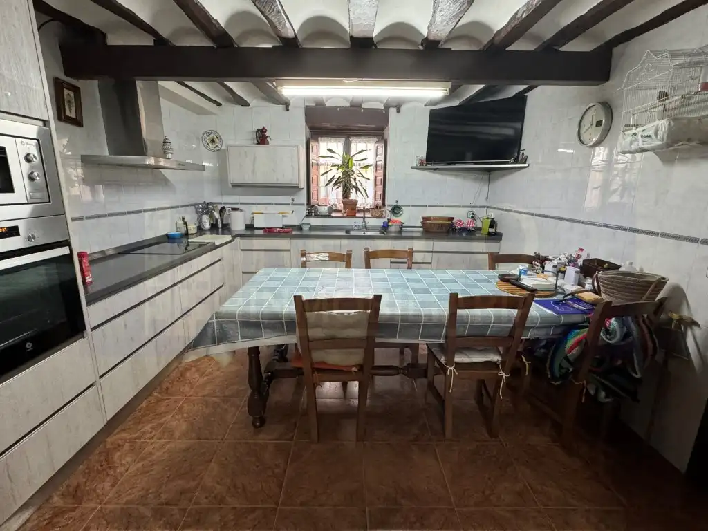 Cuina de Casa o xalet en venda en Baños de Rioja