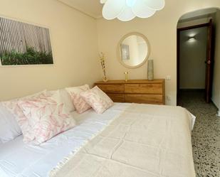 Dormitori de Apartament de lloguer en El Campello amb Calefacció, Terrassa i Balcó