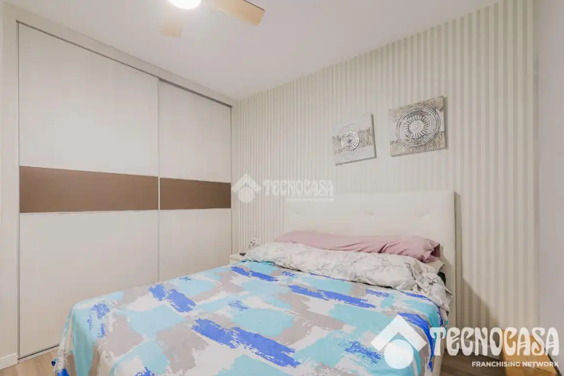 Piso con terraza en venta en Nou Barris, imagen 10
