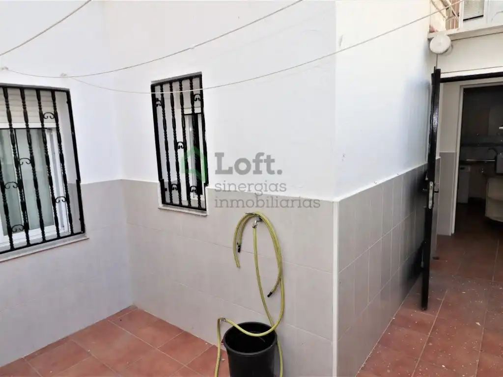 Exterior view of Flat for rent in Badajoz  with Furnished