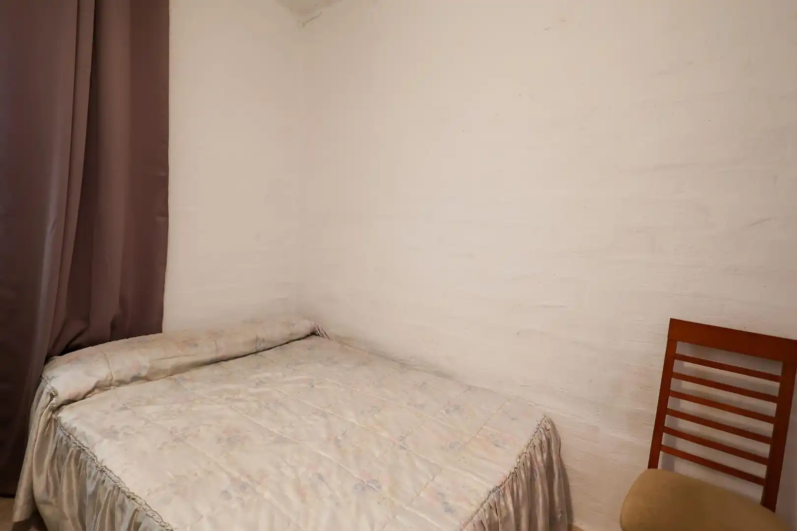 Dormitori de Casa o xalet en venda en Cogollos de la Vega amb Piscina