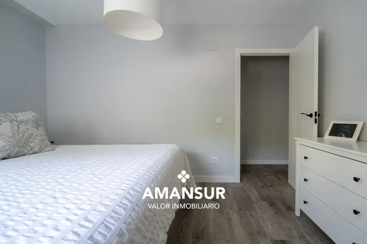 Flat for sale in Plaza Dulcinea, Nuevo Parque - Los Rosales - Tráfico Pesado