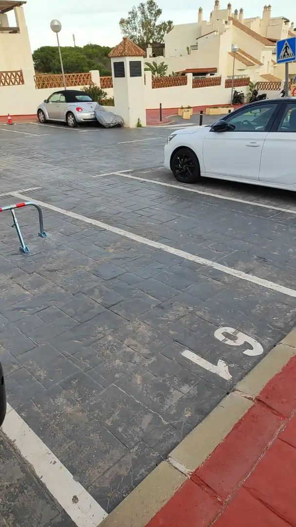 Parkplatz von Garage zur Miete in Benalmádena