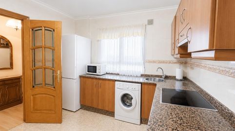 Foto 4 de Piso en venta en Calle Ramon y Cajal , El Carbayedo - El Quirinal, Avilés