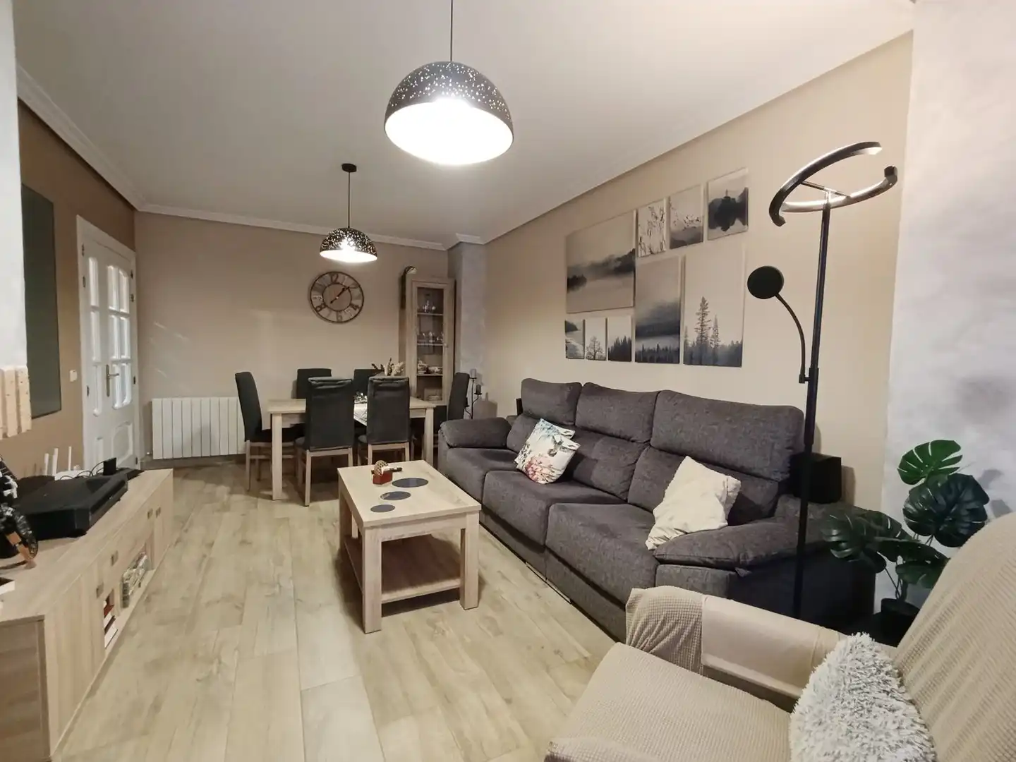 Sala de estar de Casa o chalet en venta en Ciudad Real con Aire acondicionado, Calefacción y Parquet