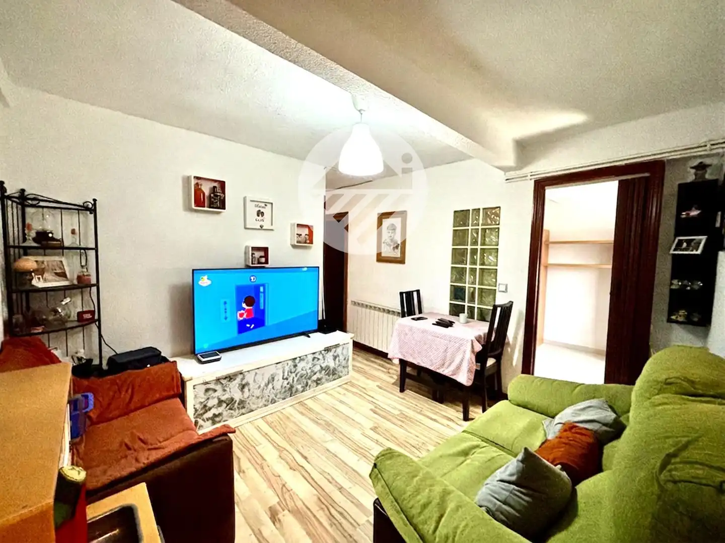 Sala d'estar de Pis en venda en Madrid amb Calefacció i Terrassa