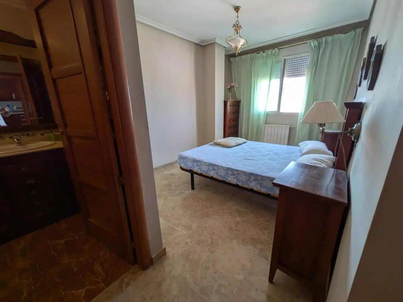 Habitación de Ático de alquiler en Albacete con Aire acondicionado, Calefacción y Terraza
