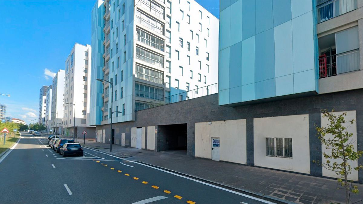 Außenansicht von Geschaftsraum zum Verkauf in Vitoria - Gasteiz