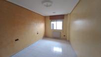 Bedroom of Flat for sale in Cuéllar