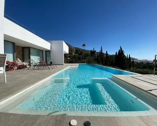 Swimming pool of House or chalet to rent in Benalmádena  with Air Conditioner, Heating and Private garden