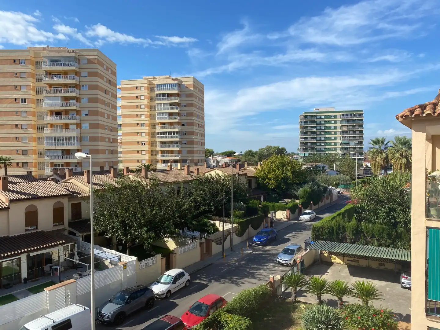 Vista exterior de Pis en venda en Benicasim / Benicàssim amb Aire condicionat, Terrassa i Piscina