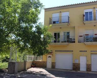 Vista exterior de Casa o xalet en venda en Viver amb Balcó