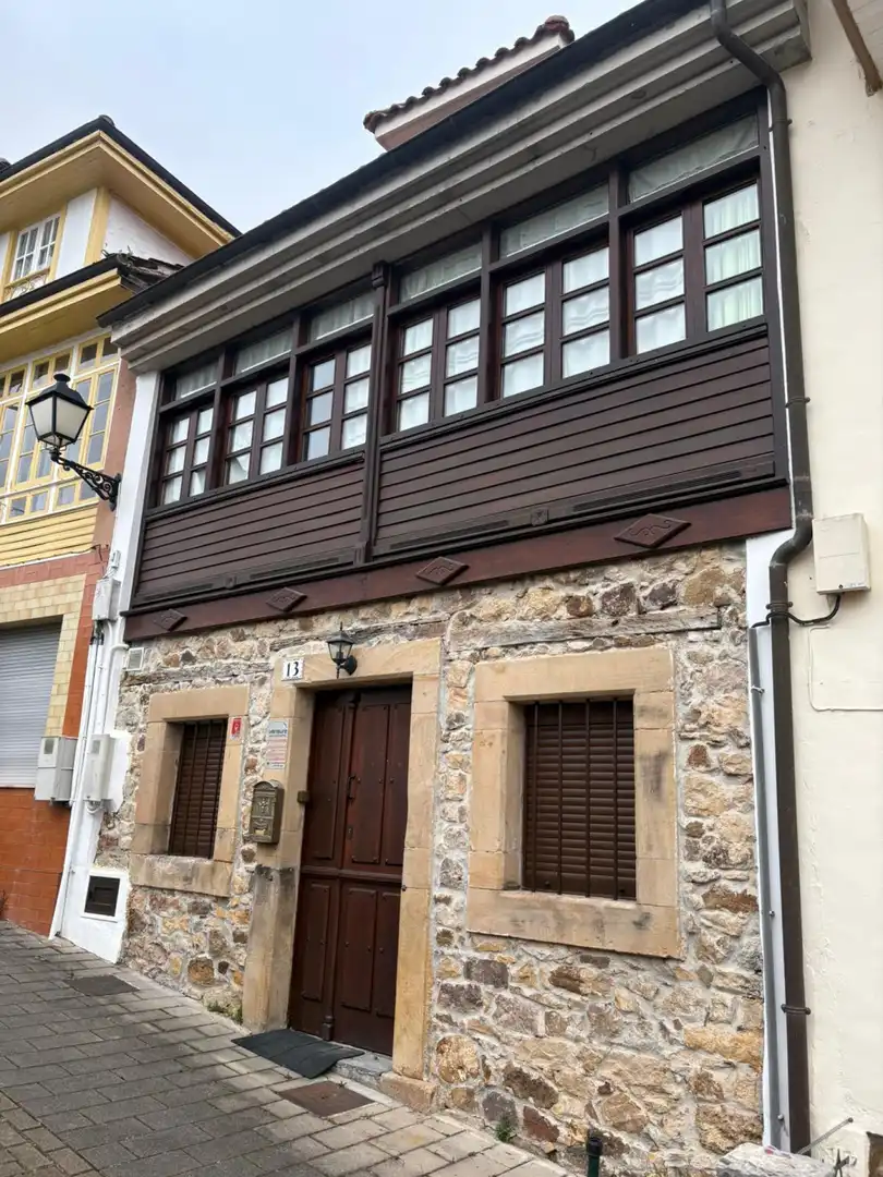 Vista exterior de Casa adosada en venta en Cabranes con Calefacción y Terraza