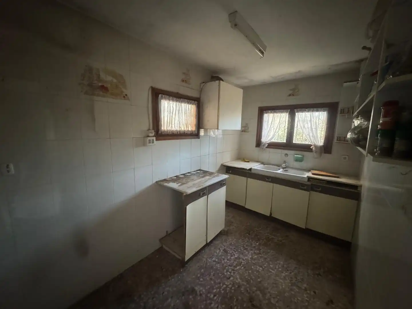 Cocina de Casa o chalet en venta en Corbera de Llobregat con Calefacción, Jardín privado y Terraza