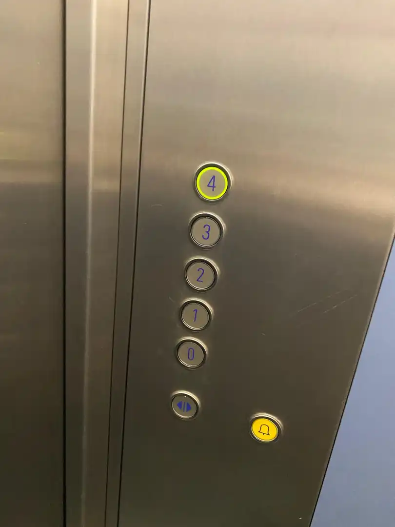 Parkplatz von Wohnung zur Miete in Siero mit Heizung und Privatgarten