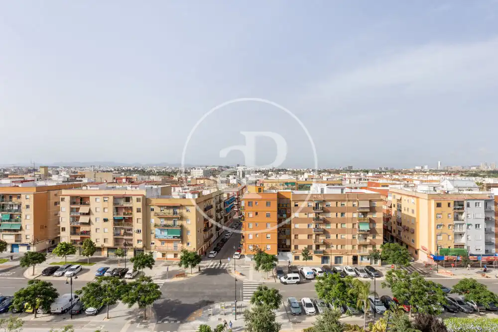 Exterior view of Flat for rent in Quart de Poblet  with Air Conditioner, Heating and Private garden
