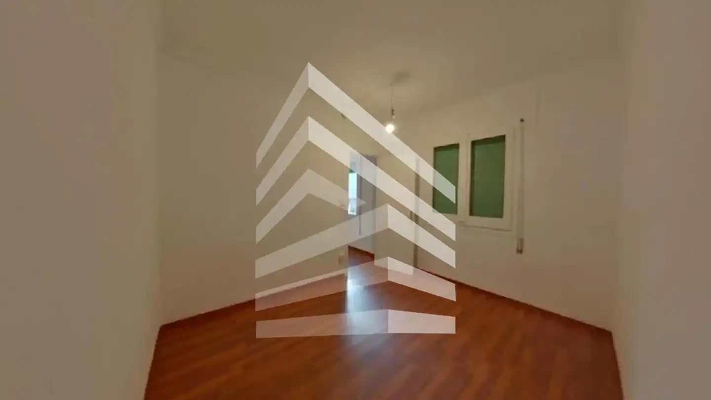 Dormitori de Planta baixa en venda en Barcelona amb Parquet