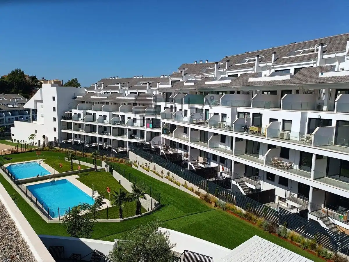 Wohnung mit Pool zum Verkauf in Med hills