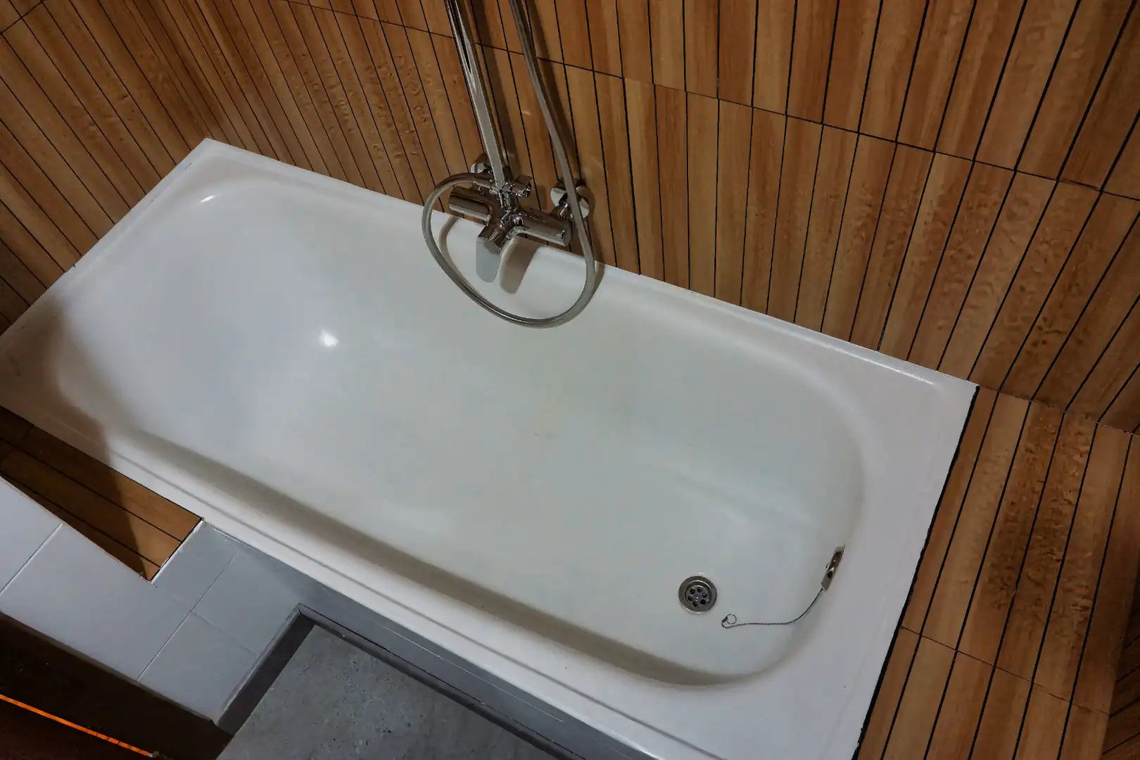 Bathroom of Flat for sale in Corvera de Asturias  with Parquet flooring, Storage room and Furnished