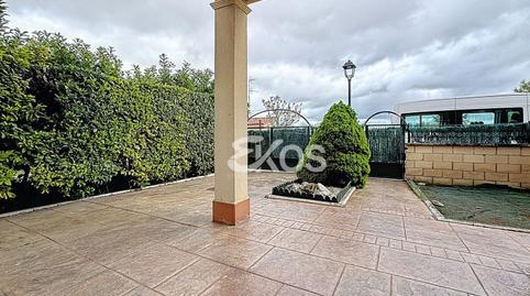 Foto 5 de Casa adosada en venda a Tirgo, La Rioja