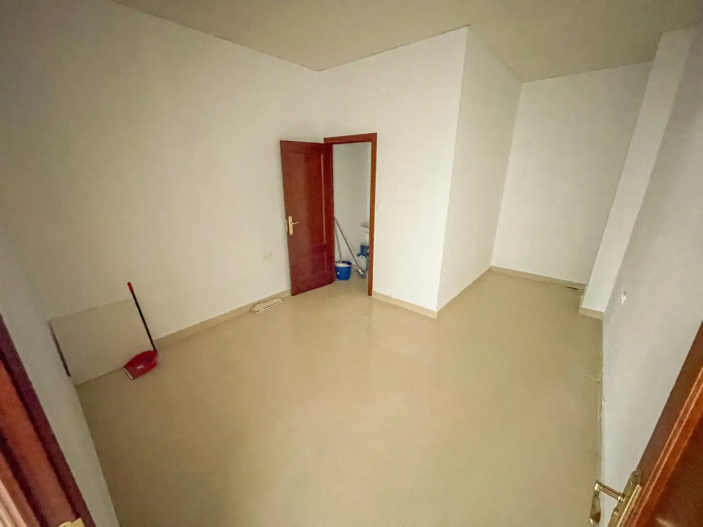 Local comercial de lloguer a Calle Juan Pedernal 4, imagen 30