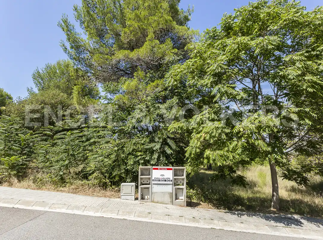 Terreny residencial en venda a Castellví de Rosanes