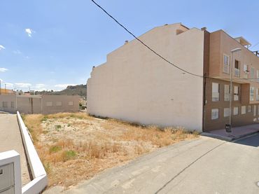 Terreny residencial en venda a Calle Maria 12D