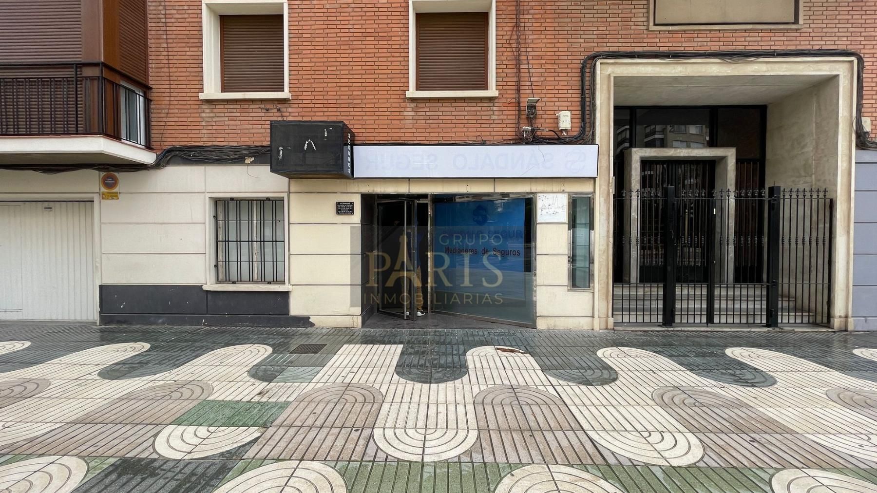 Local de lloguer a Alameda San Anton, Alameda