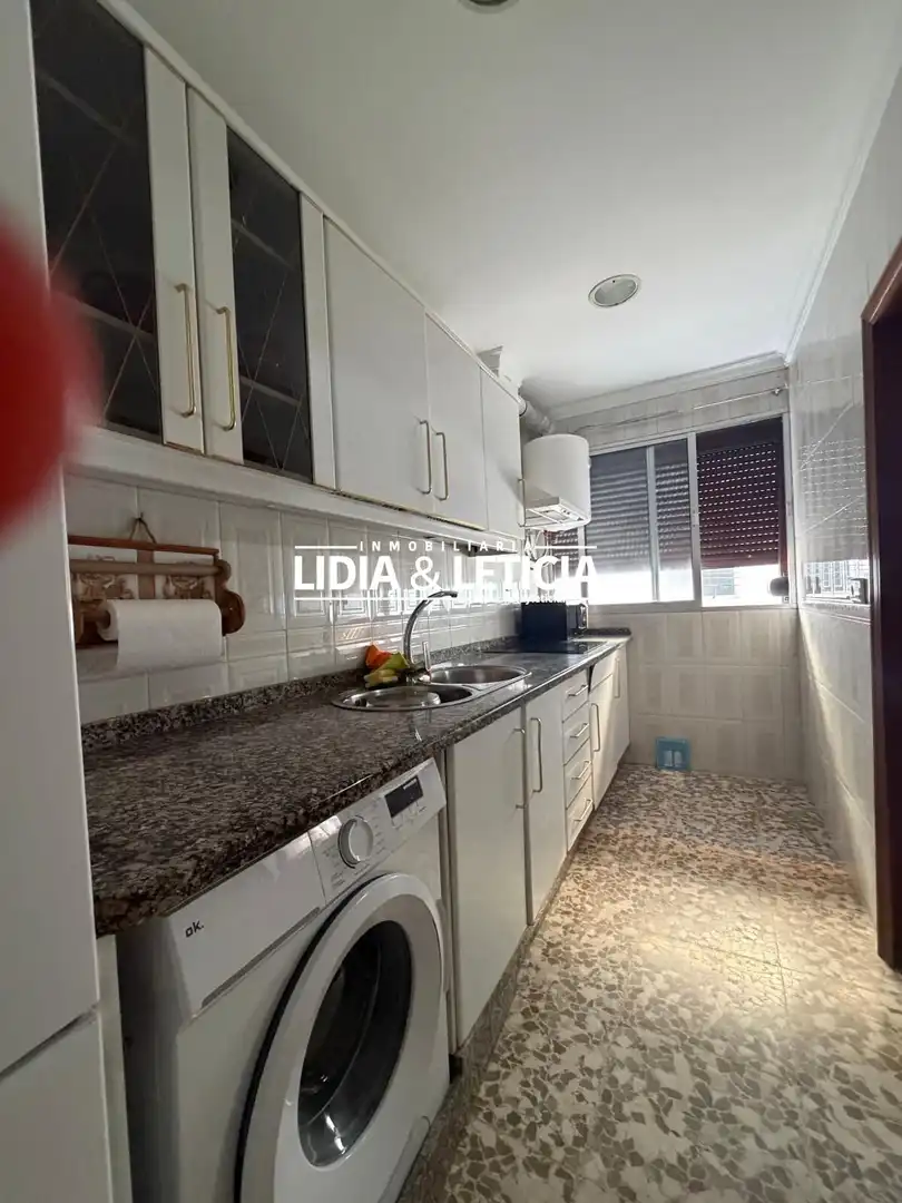 Cocina de Piso en venta en Alcalá de Guadaira