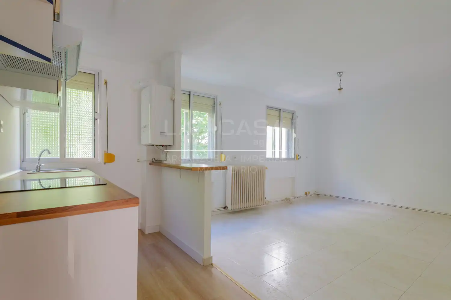 Appartement avec ascenseur à vendre à Calle de Cuart de Poblet