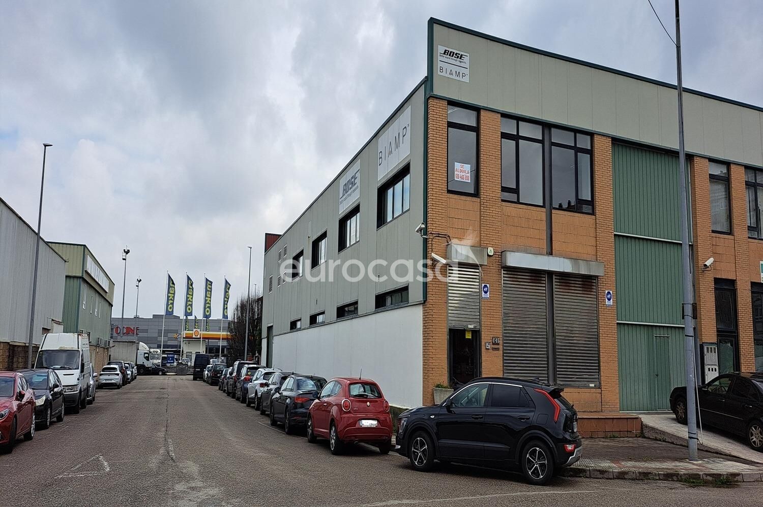 Vista exterior de Nau industrial de lloguer en Camargo