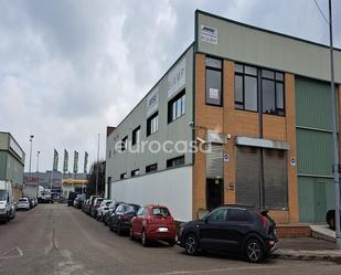Vista exterior de Nau industrial de lloguer en Camargo