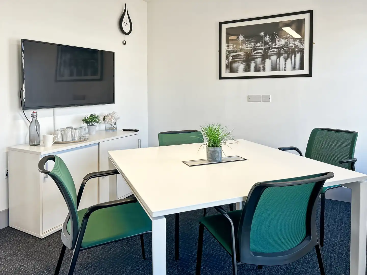 Bureau avec ascenseur à louer à Calle Balbino Marrón 6, imagen 4
