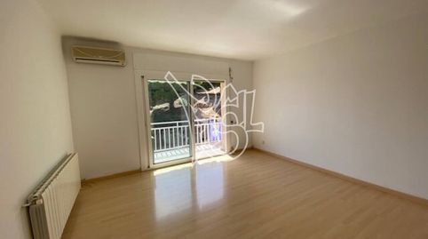 Photo 2 of Flat for rent in Ronda Josep Anselm Clave, Canet de Mar, Barcelona