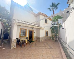 Vista exterior de Casa o xalet en venda en Torremolinos amb Aire condicionat i Terrassa