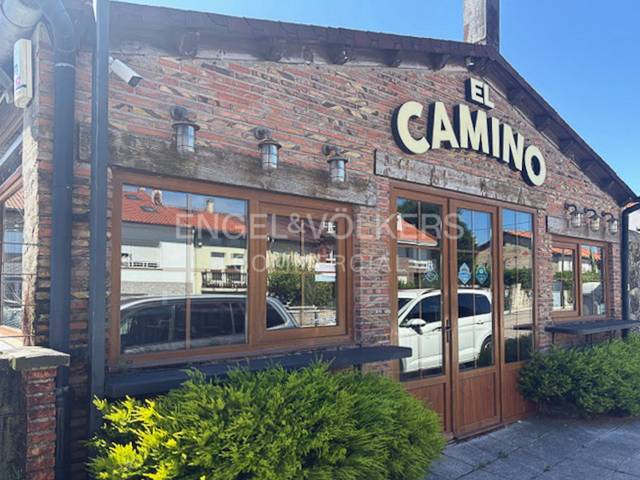 Local comercial en Venta en Calle Inés Diego de Noval en Cueto