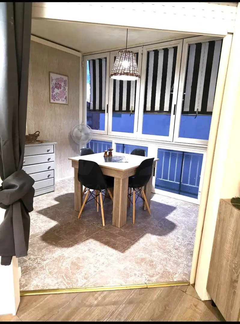 Esszimmer von Wohnung zur Miete in Salou mit Klimaanlage und Terrasse